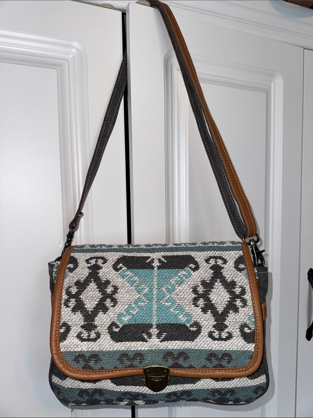Myra Bag Isabella Eve Western Leather Shoulder Bag